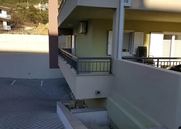 Arena 5-stars Premium-accommodation Apartment *