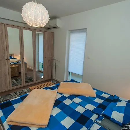 Arena 5-stars Premium-accommodation Макарська