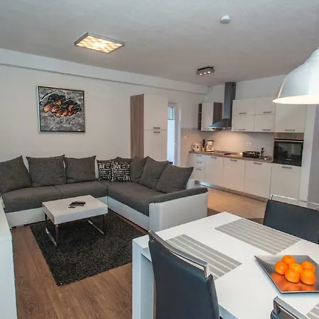 Apartment Arena 5-stars Premium-accommodation Makarska