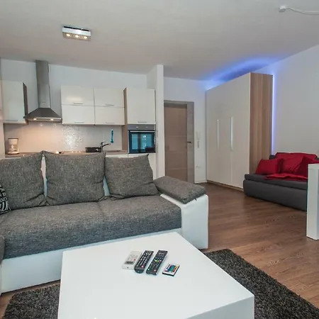 Arena 5-stars Premium-accommodation Apartman